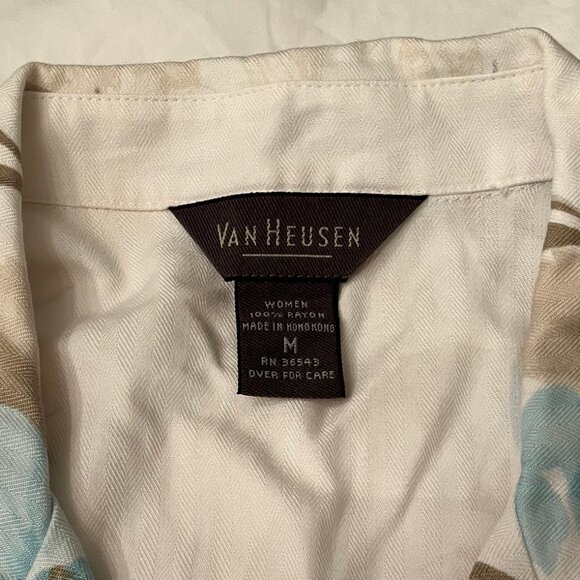 Van Heusen Women's Sleeveless Floral Button-down Blouse, Size Medium - Picture 2 of 4